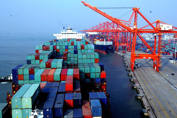 nghề xuất nhập khẩu và logistics